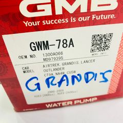 Bơm nước động cơ Mitsubishi Galant, Grandis, Lancer, Outlander động cơ 4G69 đời 2000 - 2009. Hàng GMB Japan. Mã GWM78A, MD979395