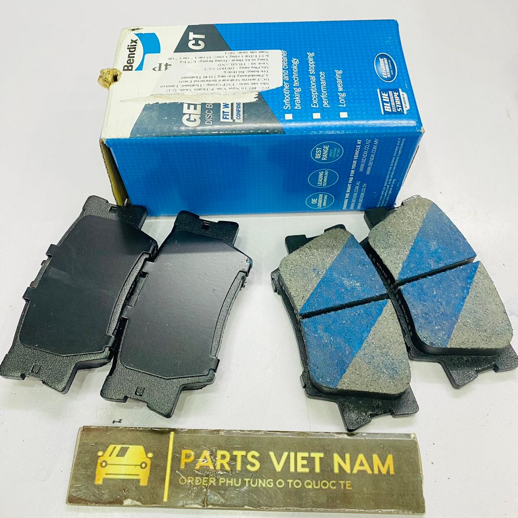 Má phanh hoặc bố thắng sau Toyota Camry 2.4 ACV40, 2.0 ACV41, ACV51, 3.5 GSV40 đời 2006 - 2015. Hàng Bendix Thailand. Mã DB1832, 0446633160, 0446606210