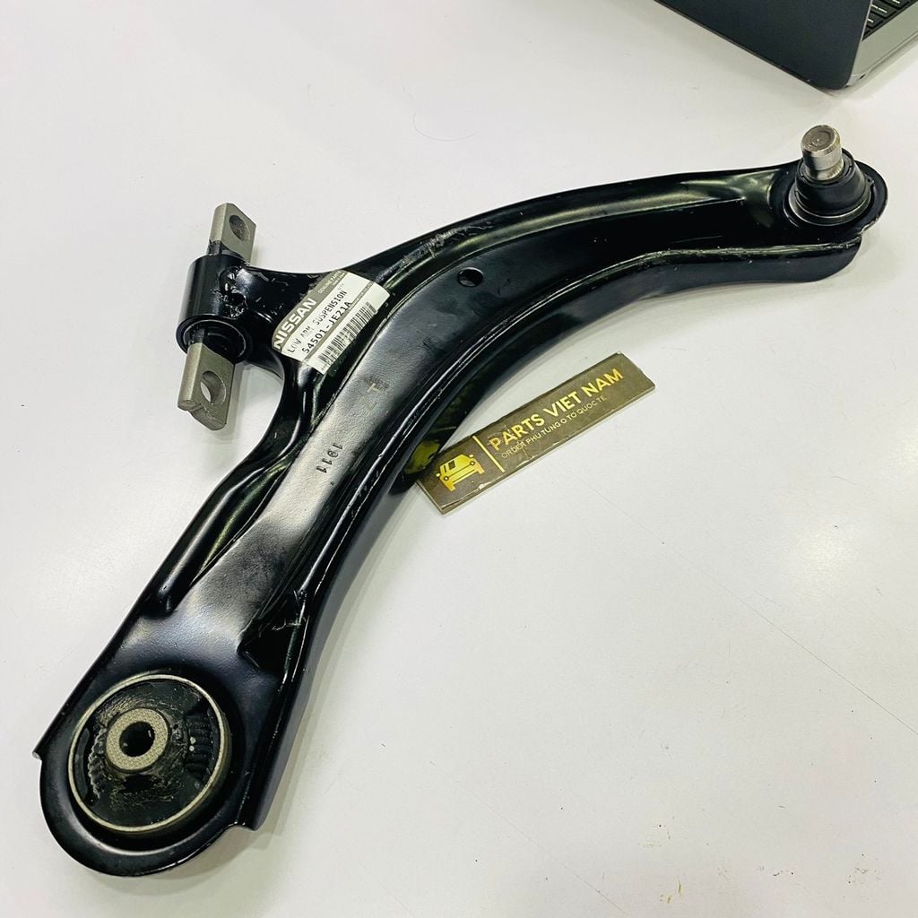 Càng A Nissan Qashqai đời 2007 - 2012. Hàng cao cấp. Mã 54500JD000 RH, 54501JD000 LH ( 1 cái )