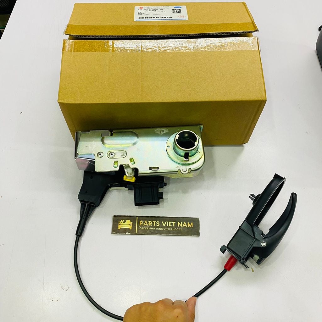 Cơ cấu ổ khóa ngậm hoặc cửa sau Ford Transit đời 2008 - 2017. Hàng JMC. Mã YC15V219A64,