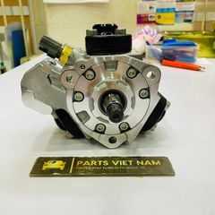Bơm cao áp Land Cruiser máy dầu động cơ 1VD đời 2007 - 2012. Hàng Toyota Denso Japan đặt hàng 5 - 7 ngày. Mã 9729405-028, 2210051032, 2210051070, 2210051031, 2210051042