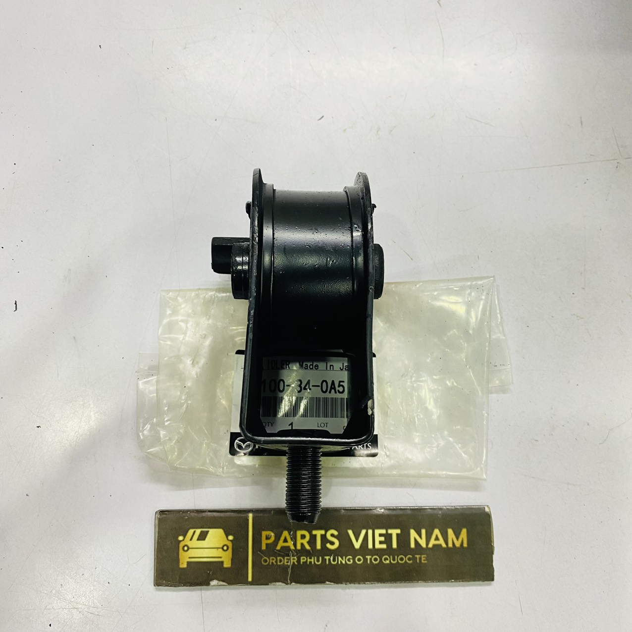 Chân máy trước hay chân két nước Mazda Premacy, Mazda 323, Ford