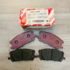Má phanh hoặc bố thắng trước Lexus, RX300, RX330, RX350 đời 2003 - 2008. Hàng cao cấp , bảo hành không mạt, không zít. Mã 04465-48100 0446548100