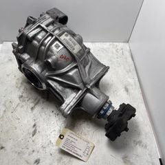 Đùm cầu sau BMW F31 G20 320i, 330i, 430i, 230i đời 2019 - 2023. Hàng tháo xe nguyên zin còn 90% đặt hàng 8 - 12 ngày. Mã 33108647923