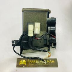 Cửa gió điều hòa trung tâm bên trái Lexus LS460, LS600 đời 2006 - 2012. Hàng tháo xe còn 90% đặt hàng 3 -5 ngày. Mã 5567050070, 55670-50070