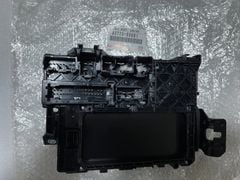 Hộp cầu chì Lexus LS460, LS460L, LS600h, LS600hL động cơ 1UR, 2UR đời 2006 - 2012. Hàng chính hãng Leuxs đặt 12 - 15 ngày. Mã 82720-50081, 8272050081