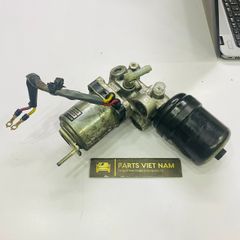 Mô tơ bơm ABS liền bầu tích áp tổng phanh Lexus GX470 đời 2005 - 2009. Hàng tháo xe còn 85%. Mã 89541-60061, 8954160061, 47070-33010, 4707033010