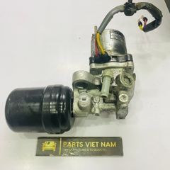 Mô tơ bơm ABS liền bầu tích áp tổng phanh Lexus GX470 đời 2005 - 2009. Hàng tháo xe còn 85%. Mã 89541-60061, 8954160061, 47070-33010, 4707033010