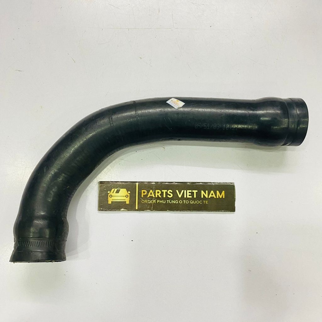 Ống dẫn xăng xuống bình xăng Mercedes W211, E200, E280, E320, CLS55. CLS500, CLS550, CLS63 đời 2005 - 2011. Hàng tháo xe đặt 5 - 7 ngày. Mã A2114764026, A2114768926