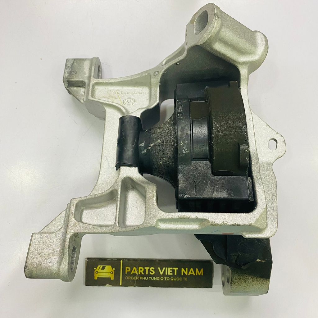 Chân đầu máy, chân thủy lực hoặc chân máy phải Mazda 3 máy 2.0 và Mazda CX5 và Mazda 6 máy 2.5 đời 2014 - 2018. Hàng xịn không hộp. Mã GJL339060
