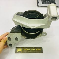 Chân đầu máy, chân thủy lực hoặc chân máy phải Mazda 3 máy 2.0 và Mazda CX5 và Mazda 6 máy 2.5 đời 2014 - 2018. Hàng xịn không hộp. Mã GJL339060