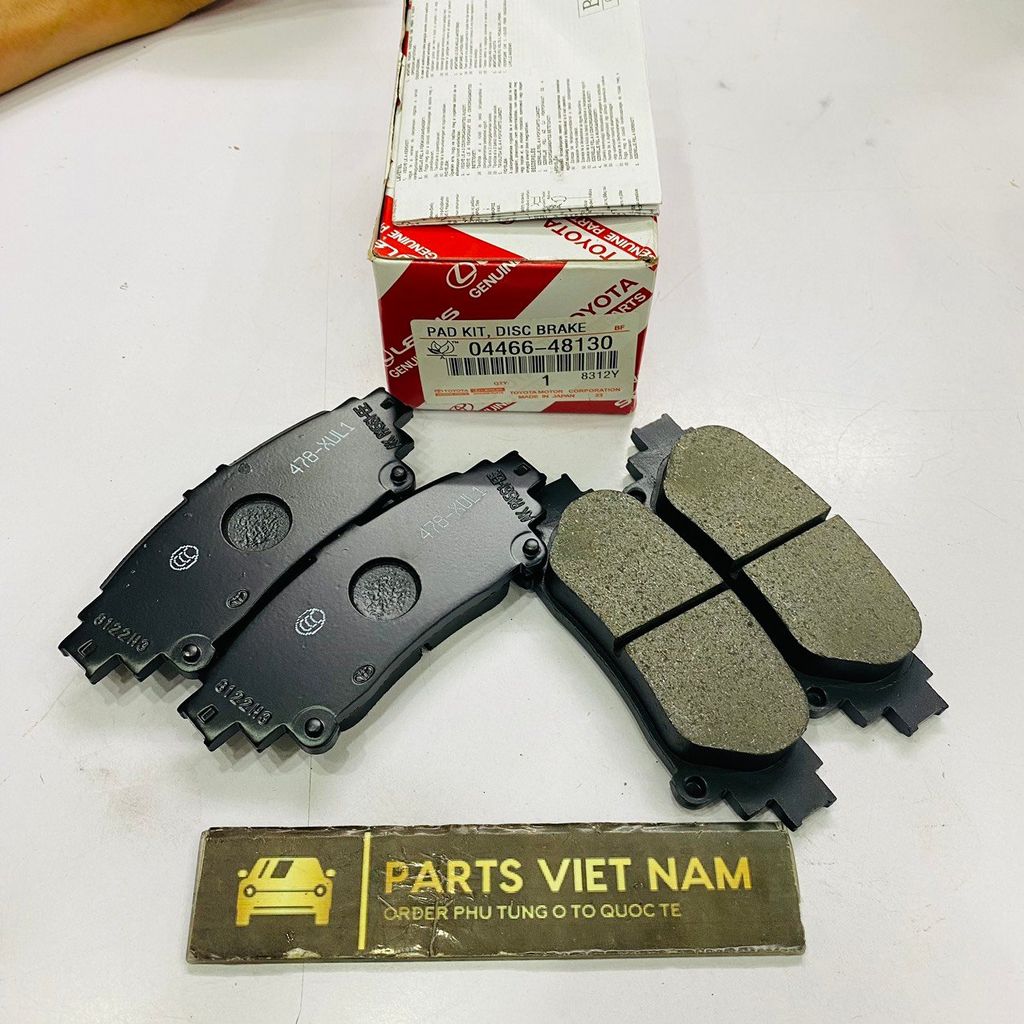 Má phanh sau hoặc bố thắng sau Lexus RX350, RX450H đời 2008 - 2015. Hàng xịn. Mã 04466-48130, 0446648130