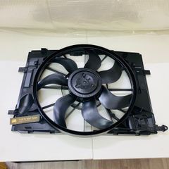Quạt làm mát động cơ Mercedes W205 C200, C250, C300, C350, C63 AMG đời 2014 - 2022. Hàng sản xuất nhà máy Mer China. Mã A0999061800, A0999061100