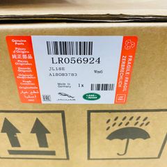 Giảm xóc trước hoặc phuộc trước Land Rover Range Rover SV Autobiography đời 2014 - 2017. Hàng OEM BWI thay 1 đôi bảo hành 6 tháng. Đặt hàng 5 - 7 ngày. Mã RH LR056924, LR072454, LR087085, LH LR087096, LR072451, LR056926 ( 1 cây )