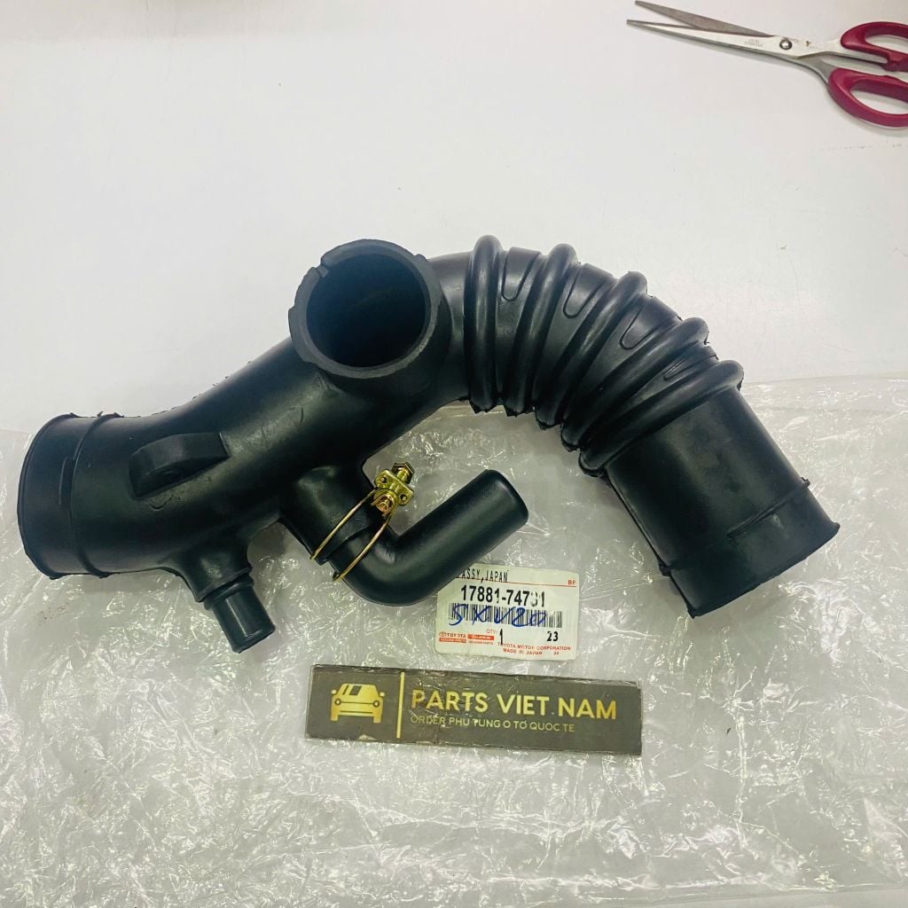 Cao su cổ hút gió Toyota Camry 2.2 động cơ 5S đời 1995 - 2000. Hàng cao cấp. Mã 1788103140, 1788174731, 1789374410