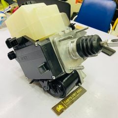 Cụm tổng phanh ABS Toyota Land Cruiser FZJ100 máy 1FZ đời 1998 - 2005. Hàng Hàng Refurbished. Đặt hàng 6 - 8 ngày. Mã 4705060013, 47050-60013