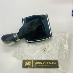 Tay nắm cần đi số hay quả đấm số sàn Ford Focus, Eco Sport đời 2012 - 2018. Hàng cao cấp. Mã 12060201