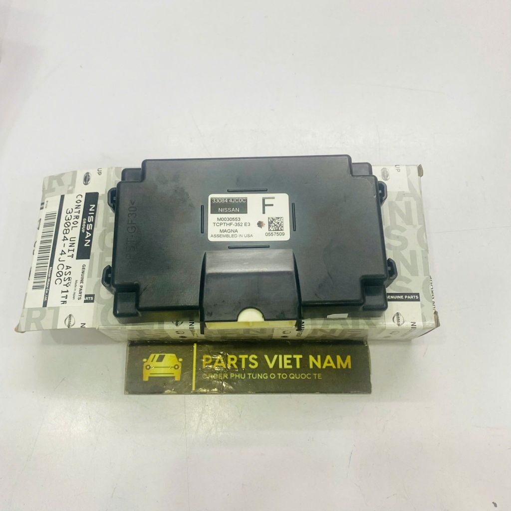 Hộp điều khiển chuyển số Nissan Navara, NP300 đời 2014 - 2022. Hàng xịn Nissan Japan. Mã 33084-4JC0C, 330844JC0C