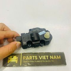 Mô tơ chia gió nóng lạnh Audi A4, A5, S5. Hàng Berh. Mã K9749005, 410475520, 412650750