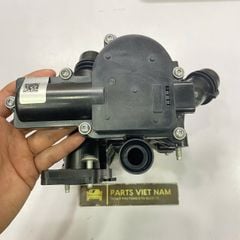 Bơm nước liền van hằng nhiệt  Audi A3, A4, A5, A6, A7, Q3, Q5, Q7 đời 2012 - 2018. Hàng Audi China. Mã 6L121111H, 06L121011B, 06L121111, 06L121111F, 06L121111G, 06L121005