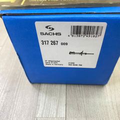 Giảm xóc hay phuộc sau Mercedes W212 E200, E250, E300, E350, E400 đời 2009 - 2016.  Hàng Sachs thay 1 đôi bảo hành 12 tháng. Mã 3137267, 2123200630, 2123201030, 2123261000, 2123261400