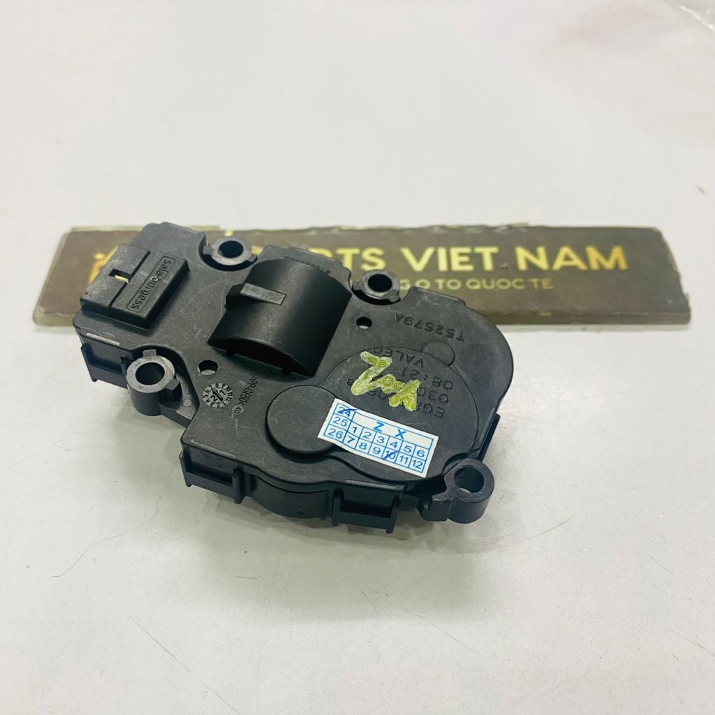 Mô tơ chia gió nóng lạnh điều hòa Mercedes GLA250 W117, GLS, GLE W167, Audi A5, Mini Cooper S, Jaguar, BMW X3, Volvo XC60, Land Rover Evoque. Hàng Valeo. Mã T52579A, 412650920, 410478280