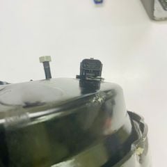 Bầu trợ lực phanh hay sẹc vô thắng Mercedes W212 E200, E250, E300, E350, E400 đời 2009 - 2016. Hàng xịn tháo xe Đức đặt 12 - 15 ngày. Mã A2124301130