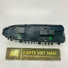 Công tắc lên xuống kính tổng cửa trước trái mầu đen Mercedes W205, C200, C300, C180, C350, W253 GLC200, GLC300, GLC260, W205 C180, C200, C300 đời 2015 - 2020 Hàng cao cấp bảo hành 3 tháng. Mã A2059056811, A2059051713
