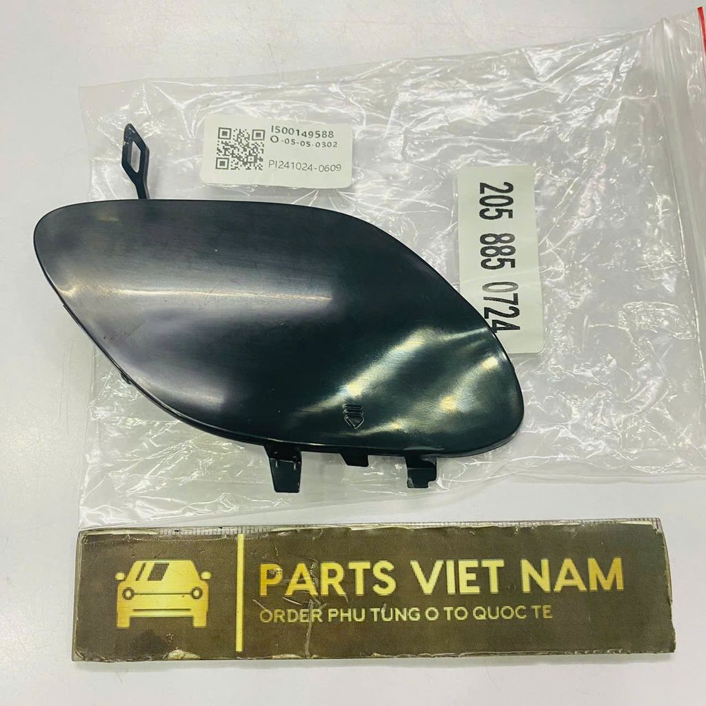 Ốp lỗ móc kéo ba đờ xốc trước Mercedes W205 C200, C250, C300, C350 đời 2015 - 2018. Hàng OEM. Mã A2058850724