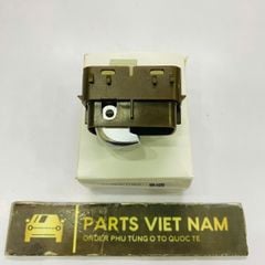 Công tắc lên xuống kính cửa sau và trước phải mầu nâu Mercedes W205 C200, C300, C250, C350, W253 GLC200, GLC300, C63 đời 2015 - 2019. Hàng cao cấp. Mã A2059056811, A2059051713