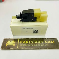 Công tắc chân đèn phanh Mercedes ML320 ML350 ML430 ML500 C320 C280 C230 C240 C180 C200 W203 W163. Hàng cao cấp. Mã A0015453809, A0015452009, A0015458709