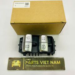 Công tắc lên xuống kính cửa sau và trước phải mầu đen Mercedes W222 S400, S450, S500, S600 đời 2013 - 2023. Mã A2229051505Công tắc lên xuống kính cửa sau và trước phải mầu đen Mercedes W222 S400, S450, S500, S600 đời 2013 - 2023. Mã A2229051505