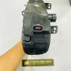 Đèn gầm Land Rover Range Rover Evoque đời 2012 - 2015. Hàng nguyên zin tháo xe đặt hàng 5 - 7 ngày. Mã LR026089, LR026090