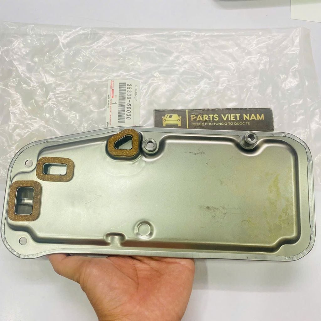 Lọc dầu hay nhớt hộp số tự động Toyota Fortuner 2.7 máy xăng 2TR đời 2009 - 2015. Hàng xịn. Mã 35330-60030, 3533060030
