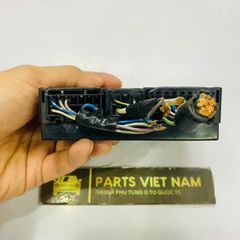 Hộp BCM Lexus IS250, IS250C, IS350, IS350C. Hàng tháo xe US đặt hàng 18 ngày. Mã 8921153010, 89211-53010