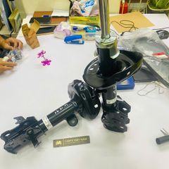 Giảm xóc trước hay phuộc trước Honda CRV 2.0 đời 2015 - 2019. Hàng xịn Honda. Mã 51611-TFA-T02, 51621-TFA-T02 ( 1 cây )