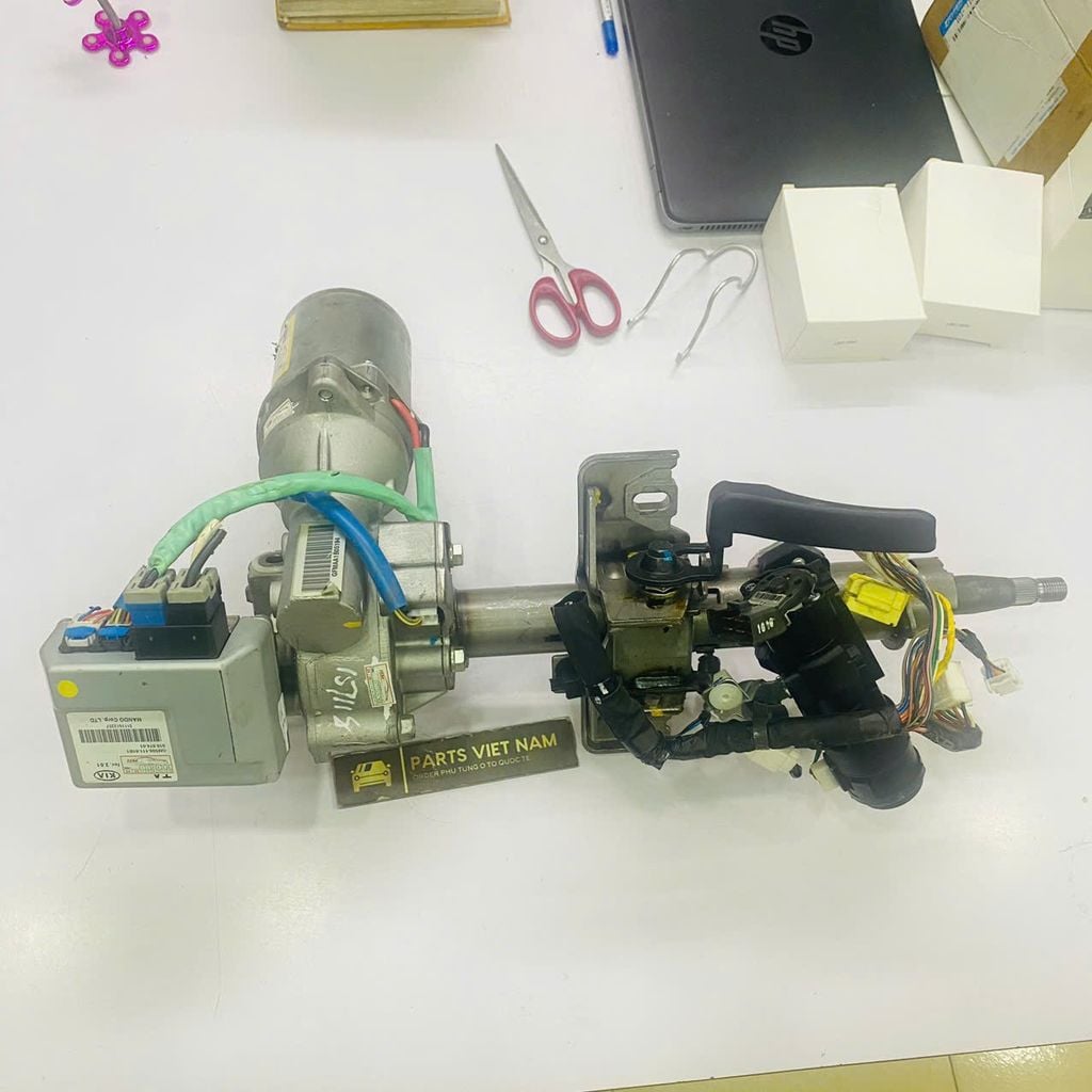 Cọc lái điện Hyundai Grand i10 hàng tháo xe còn 90%. Mã 56310B4510