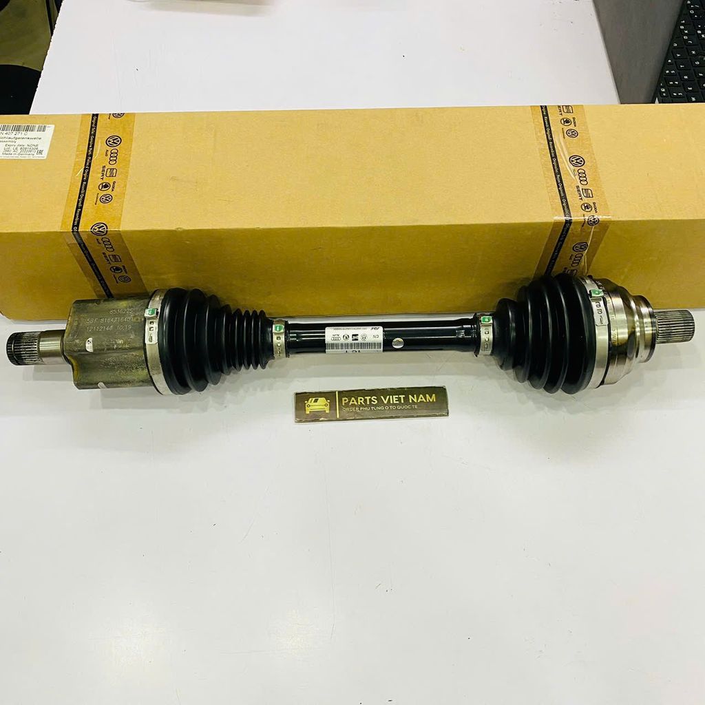 Cây láp bên trái Volkswagen Tiguan SE 2.0 đời 2018 - 2024. Hàng cao cấp thông số răng trong 37 ngoài 36. Hàng cao cấp. Mã 5QN407271C
