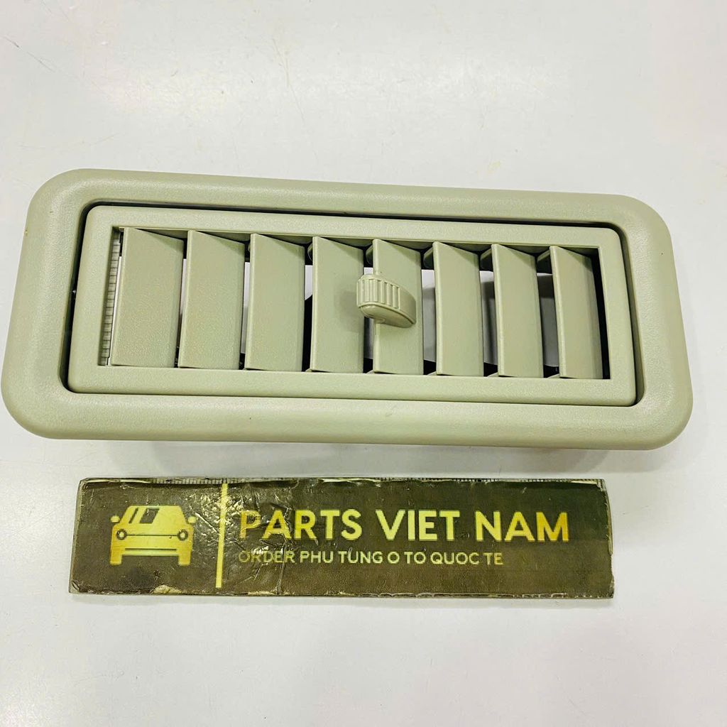 Cửa gió điều hòa trần Land Cruiser, Prado, Lexus LX570 đời 2008 - 2017. Hàng cao cấp thông số 154mm * 67.47mm. Hàng cao cấp đặt hàng 8 - 10 ngày. Mã 88570-60141, 88570-60151