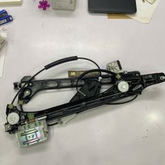 Compa lên xuống kính Audi TT đời 2008 - 2014. Hàng cao cấp đặt hàng 6 - 8 ngày. Mã 8J0837462 RH, 8J0837461 LH ( 1 cái )