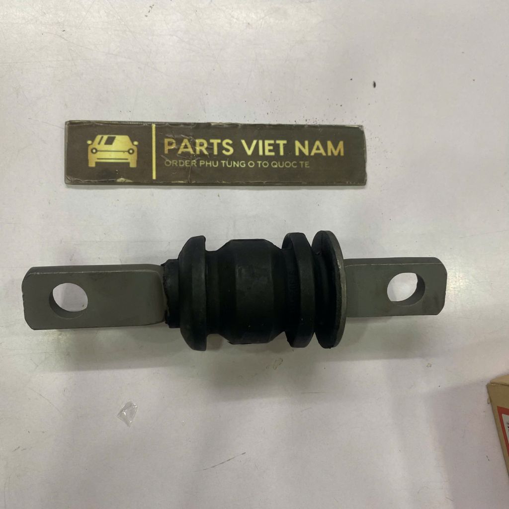 Cao su thân càng A hay cánh gà Honda CRV 2.4 đời 2015 - 2019. Hàng cao cấp. Mã 51350T1WE12, 51360T1WE02