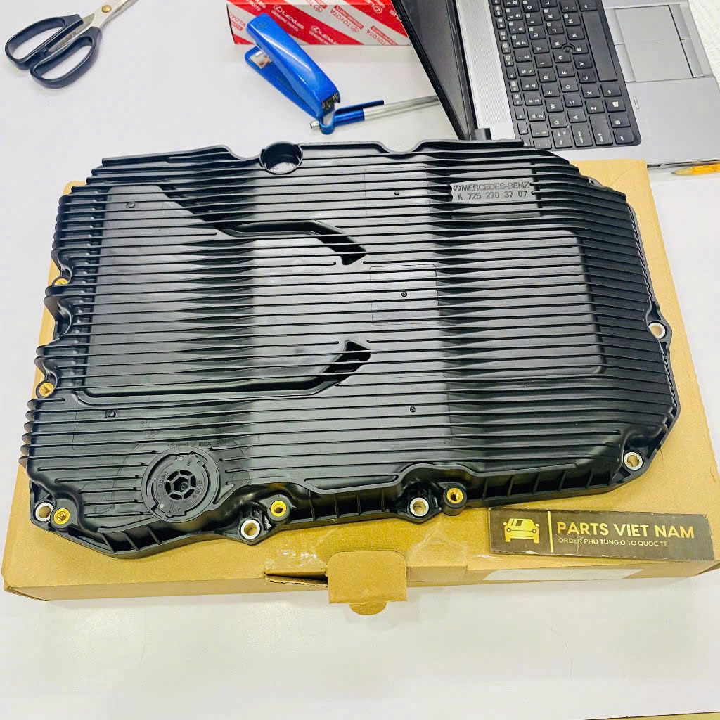 Lọc dầu hay nhớt hộp số tự động 9 cấp Mercedes W205 C200, C250, C300, C350, C63 AMG đời 2014 - 2022. Hàng cao cấp. Mã A7252703707, A7252703114, A7252708804