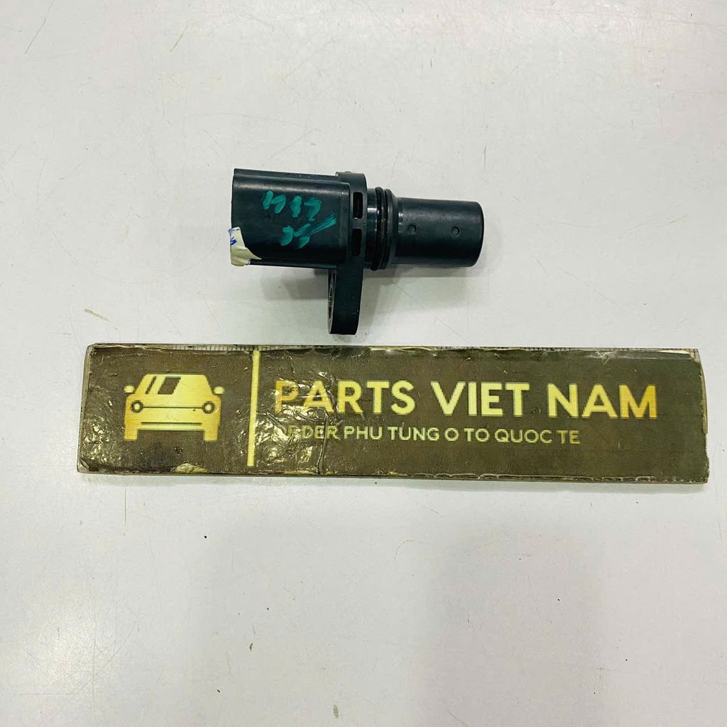 Cảm biến trục cam Mitsubishi động cơ 3A90, 3A91, 3A92, 4A90, 4A91, 4A92, 4D56 4M41, 6G72, 6G75. Hàng xịn không hộp. Mã MR985041