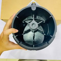 Bóng hơi giảm xóc sau Land Rover Range Rover L405 đời 2012 - 2023. Hàng BWI Đức xịn đặt hàng 5 - 7 ngày. Thay 1 đôi bảo hành 6 tháng. Mã LH LR052171, RH LR044853 ( 1 quả )
