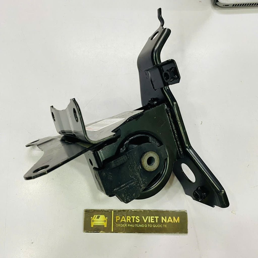 Cao su chân hộp số sàn Toyota Vios đời 2014 - 2019. Hàng xịn. Mã 12372-0Y120, 123720Y120