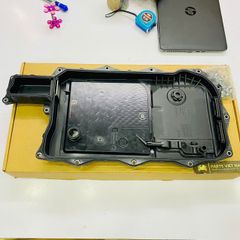 Lọc dầu hay nhớt hộp số tự động BMW F20 125i, F30, F80 320i, 328i, F10, 520i, 528i, F11 528i, E84 X1, X3 F25, F15, F85, Z4 E89 đời 2011 -2017. Hàng ZF. Mã 24118632189, 8632189, 1102298019