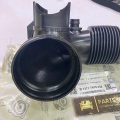 Ống gió nạp Turbo BMW E84 E89 F10 F11 F25 F30 F34 F20 F32 F33 F26 X1 X3 X5 125i 320i 328i 520i Engine N20. Hàng Bmtsr. Mã  13717605638