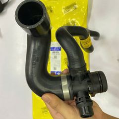Ống nước làm mát động cơ từ bơm nước vào máy BMW F10, E60, E90, N20, N52, N54, N55, F30, F34, F21, F32. Hàng Frey. Mã 11537639997