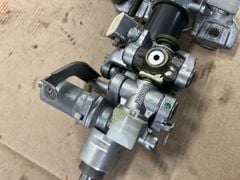 Cọc lái điện Lexus GS300, GS350 đời 2013 - 2020. Hàng tháo xe US còn 90% đặt hàng 15 - 18 ngày. Mã 5162075346, 51620-75346, 89227-30060, 8922730060