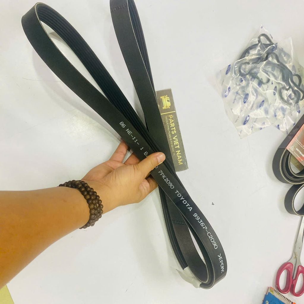 Dây curoa tổng Toyota Camry 2.5 động cơ 5AR, 2AR, Rav4 2.5 động cơ 2AR. Hàng xịn. Mã 90916-C2010, 90916-02668, 90916-02667, 6PK1255